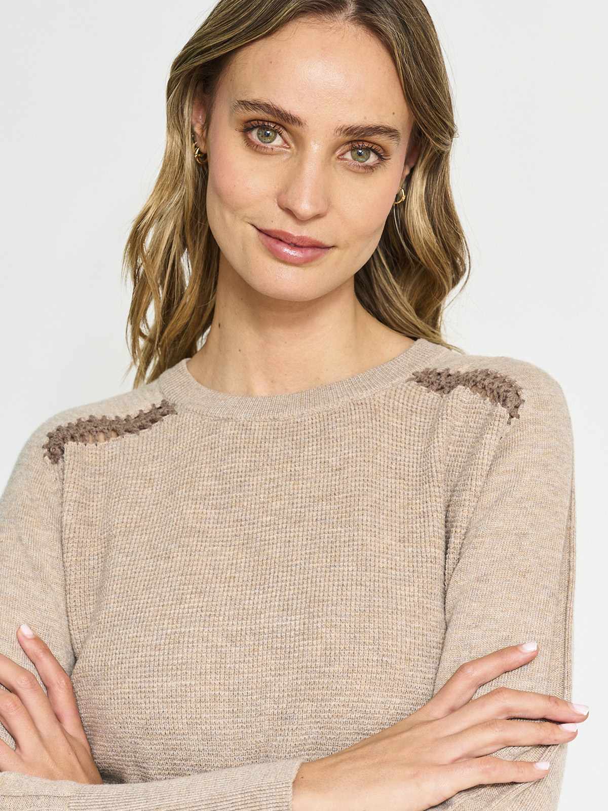SWEATER MUJER TATIENNE CUELLO REDONDO MACRAMÉ - 3
