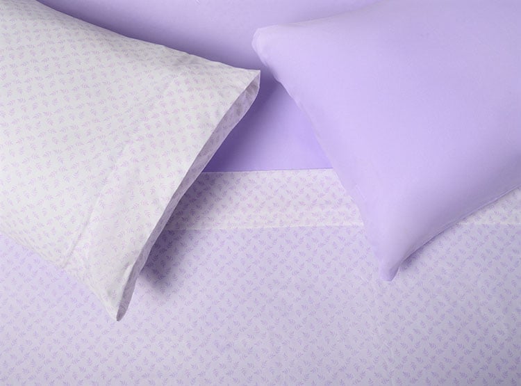 JUEGO DE SÁBANAS RIPLEY HOME ESTAMPADAS 1.5PL + 2FUNDAS HOJA MORADA - 2