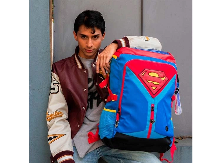 MOCHILA DC COMICS JUVENIL - 15