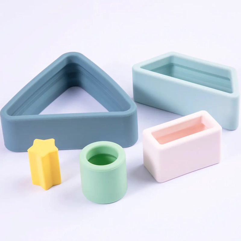 JUGUETE DE SILICONA BEBESIT AZUL FIGURAS GEOMÉTRICAS - 2