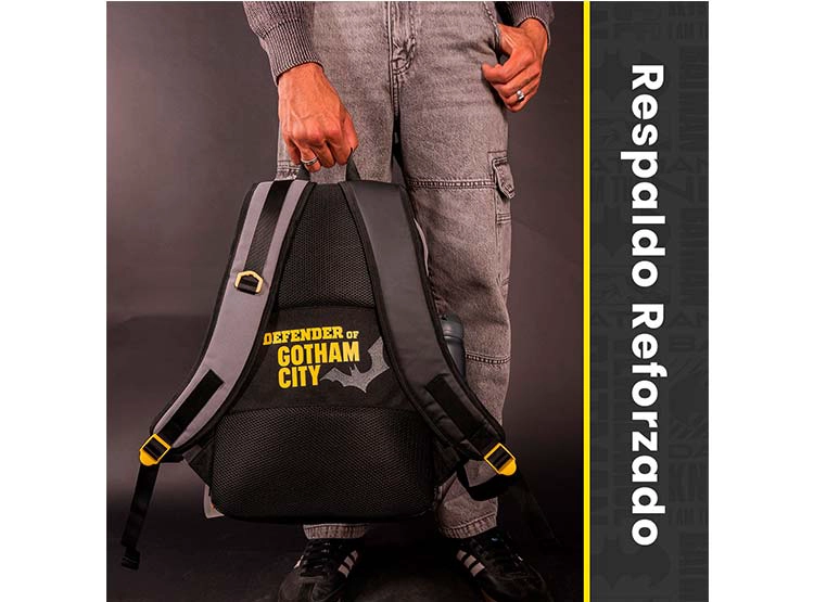 MOCHILA DC COMICS JUVENIL                          - 13
