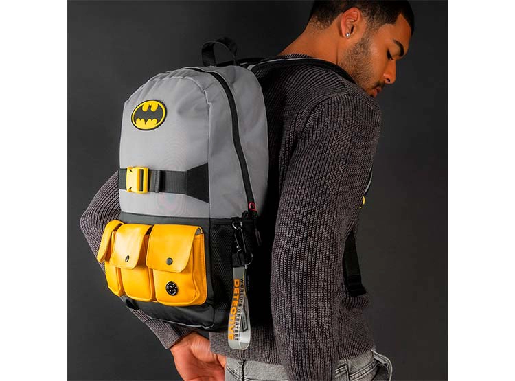 MOCHILA DC COMICS JUVENIL                          - 14