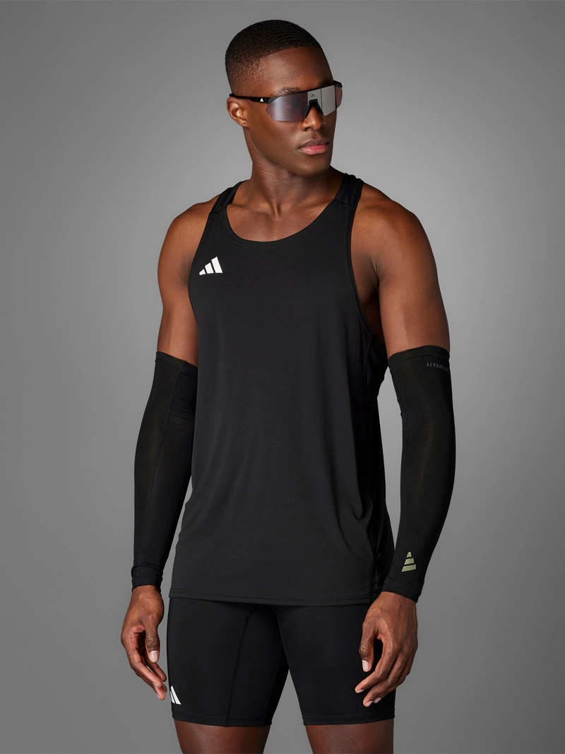 POLERA HOMBRE ADIDAS IM8586 NEGRO SIN MANGAS ADIZERO RUNNING ESSENTIALS - 9