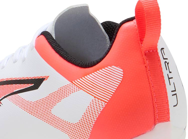 ZAPATILLAS NIÑO PUMA FÚTBOL BLANCO ULTRA 5 PLAY FG/AG - 6