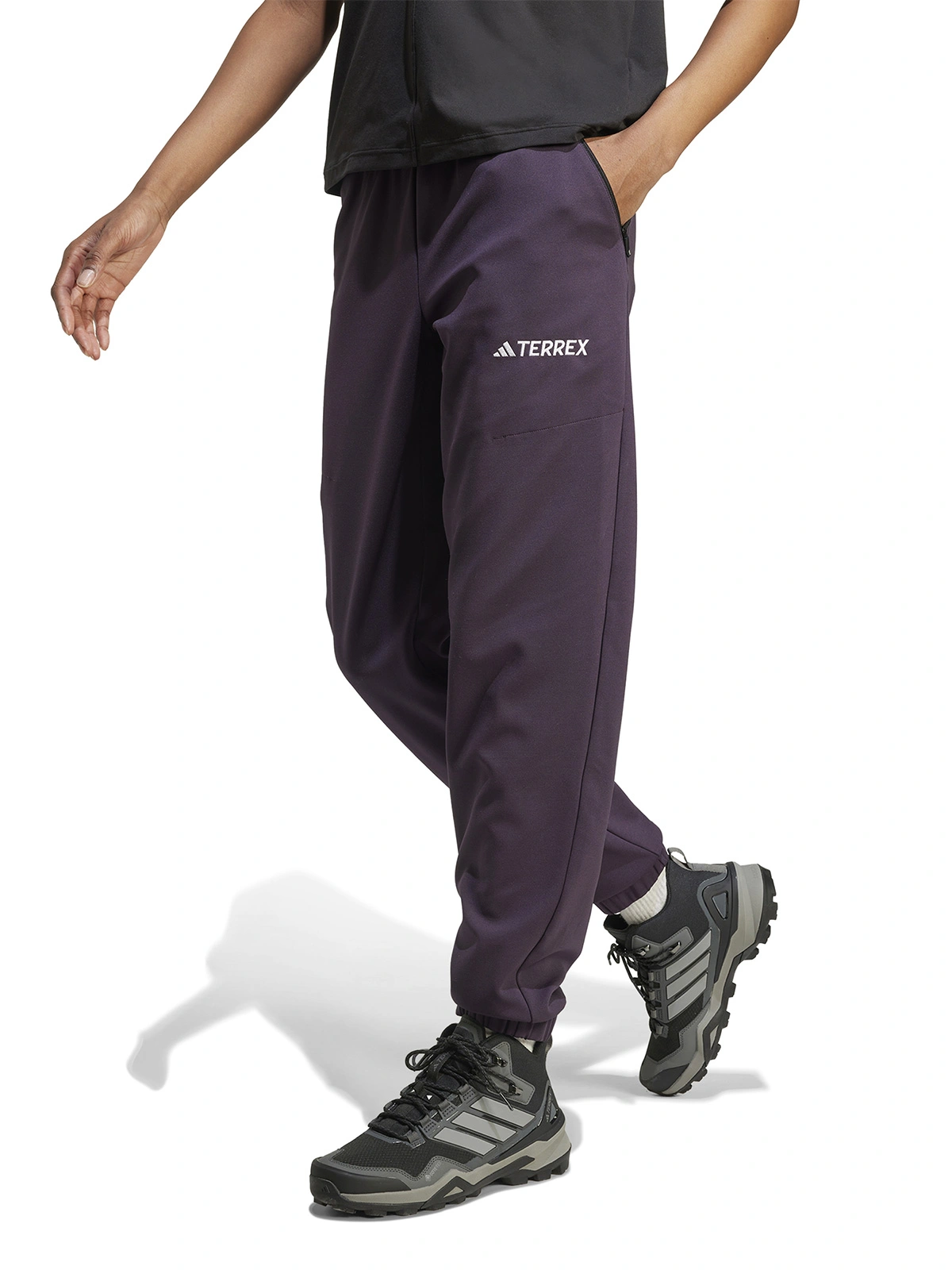 PANTALÓN DE BUZO HOMBRE ADIDAS JF3698 MORADO TERREX MULTI TEJIDO - 2
