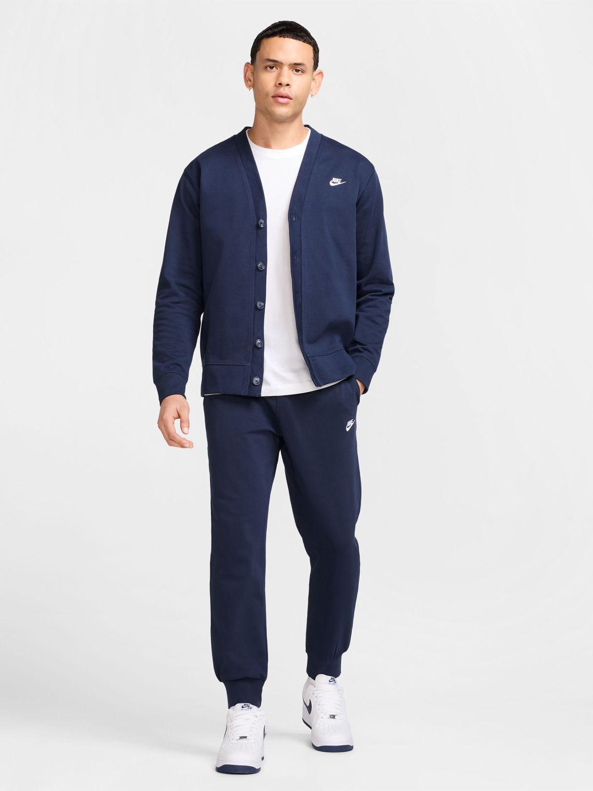PANTALÓN DE BUZO HOMBRE NIKE FQ4330-451 AZUL MARINO CLUB - 5