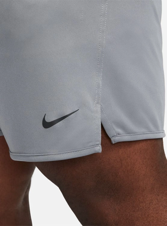 SHORT HOMBRE NIKE TOTALITY DRI-FIT - 12