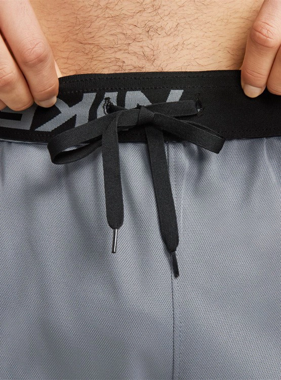 SHORT HOMBRE NIKE TOTALITY DRI-FIT - 5
