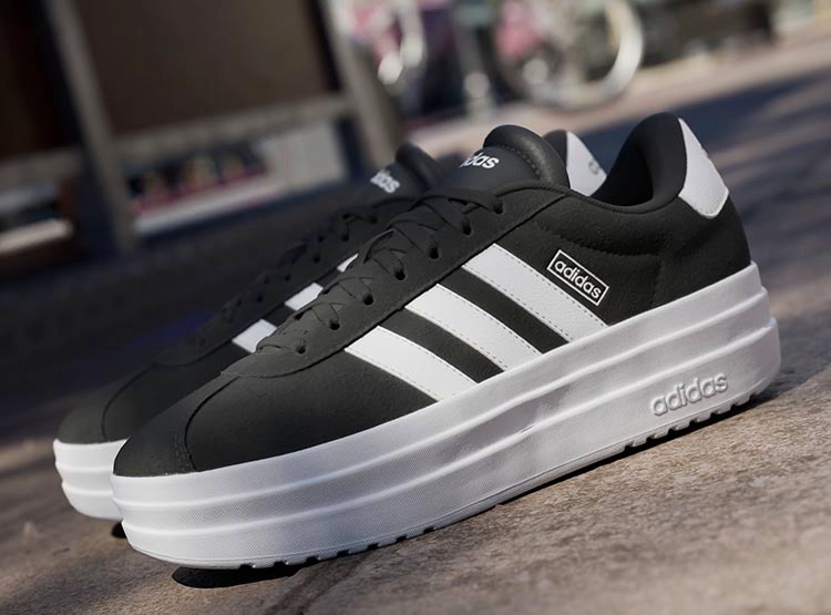 ZAPATILLAS MUJER ADIDAS CASUALES NEGRO VL COURT BOLD - 10