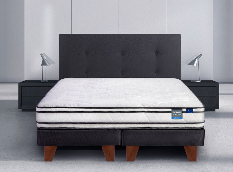CAMA EUROPEA FLEX INNOVA 2 PLAZAS B/D + RESPALDO ROYAL NEGRO + 2 VELADORES ROCK - 5