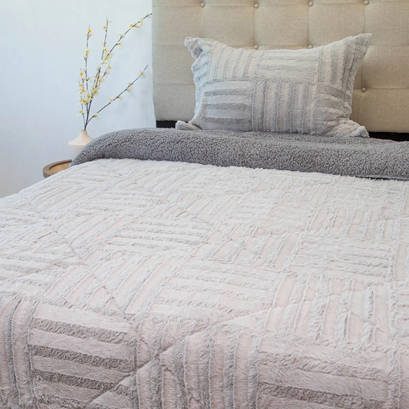CUBRECAMA DORAL PLUSH SHERPA 2PL D2 GRIS - 2