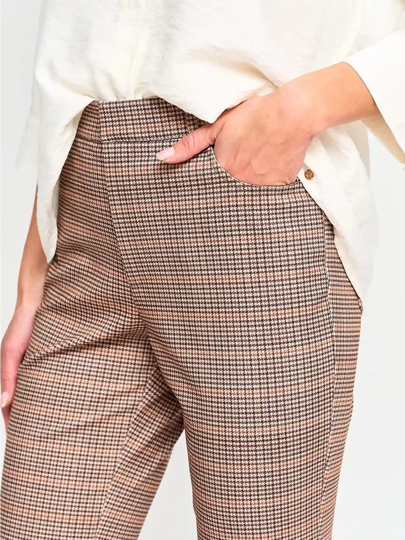 PANTALÓN MUJER CACHAREL FLARE PUNTO ROMA - 3
