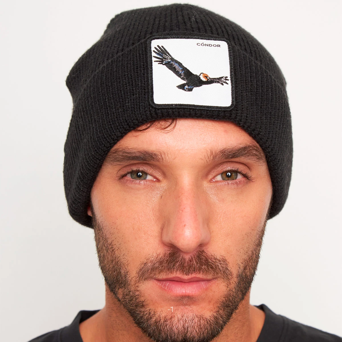 GORRA WILD LAMA BEANIE HUILO NEGRO - 1