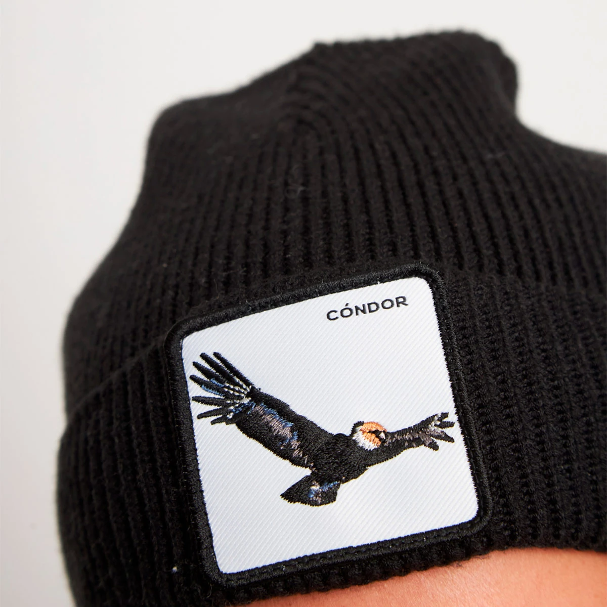 GORRA WILD LAMA BEANIE HUILO NEGRO - 2