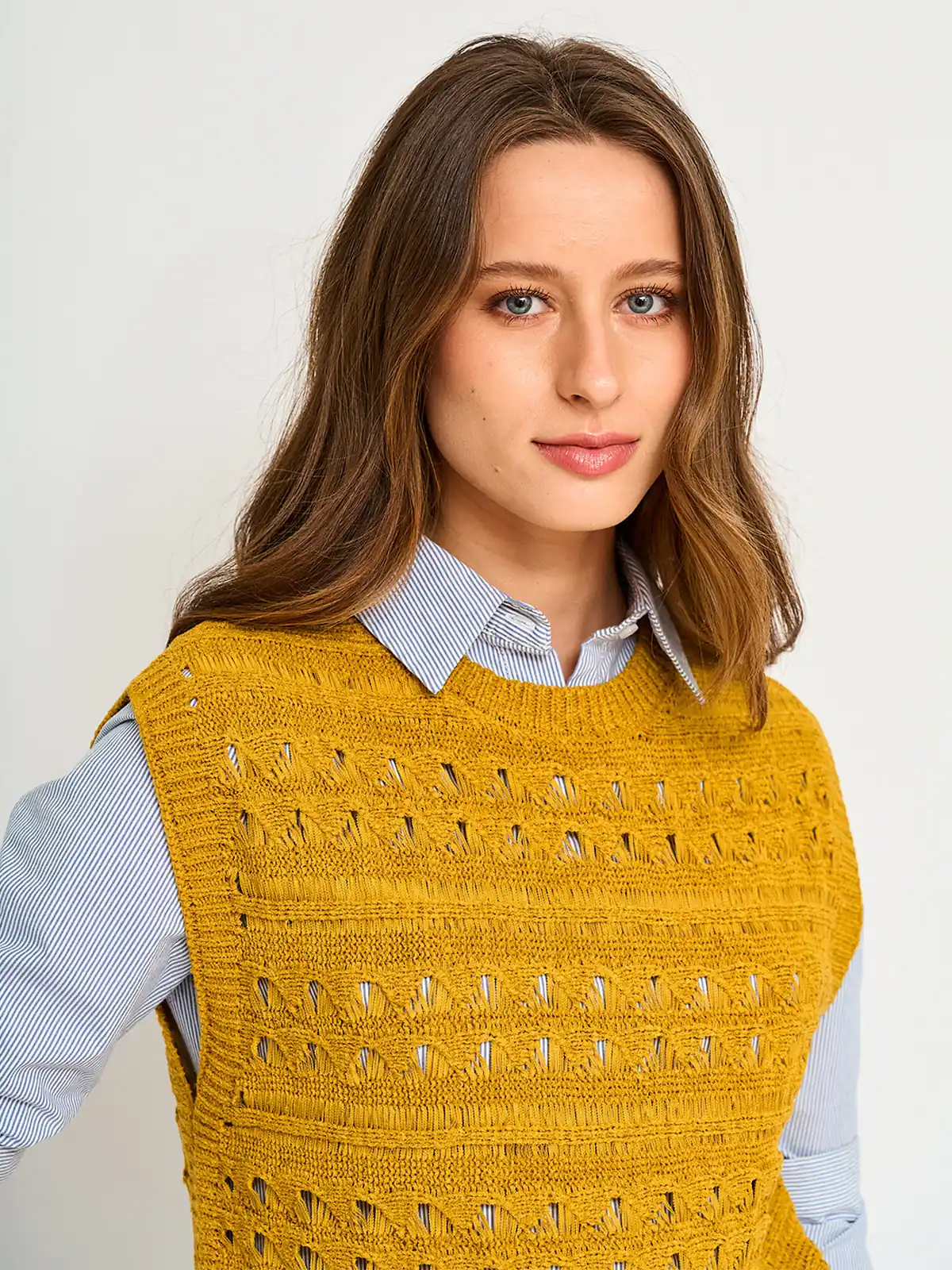 SWEATER MUJER REGATTA SIN MANGAS CALADO - 3