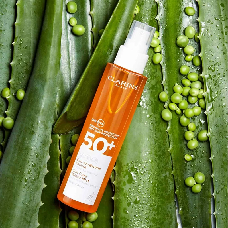 PROTECTOR SOLAR PARA CUERPO CLARINS SUNCARE BODY WATER MIST SPF50+ 150 ML - 3