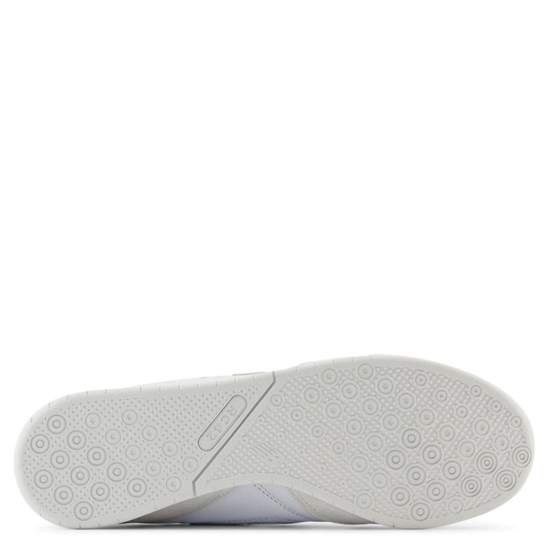 ZAPATILLAS UNISEX NEW BALANCE CASUALES BLANCO URC 42 CW CUERO - 4