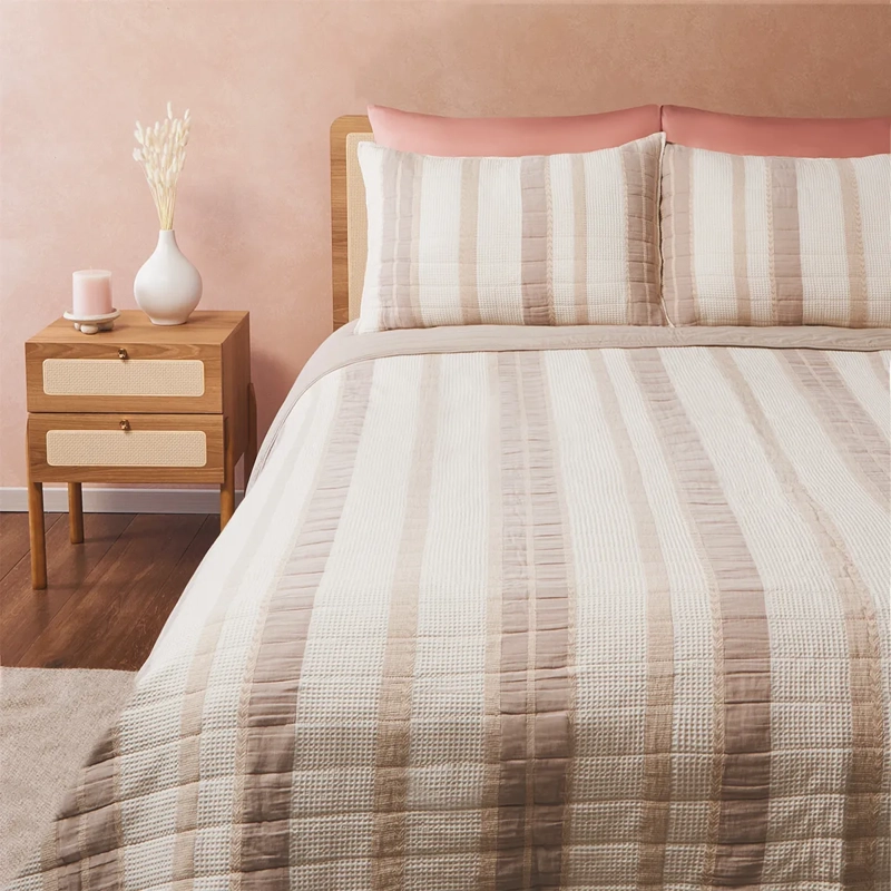 CUBRECAMA MAISON LINETT TEJIDO KING - 1