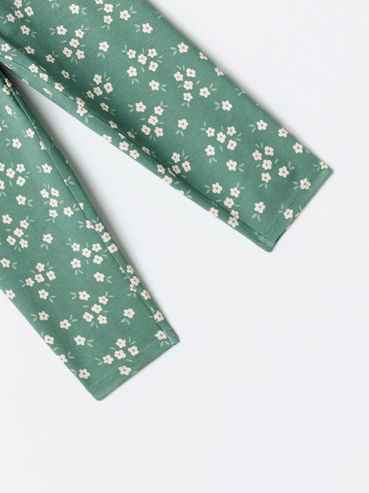 LEGGING NIÑA SFERA VERDE SINGLE AOP - 3