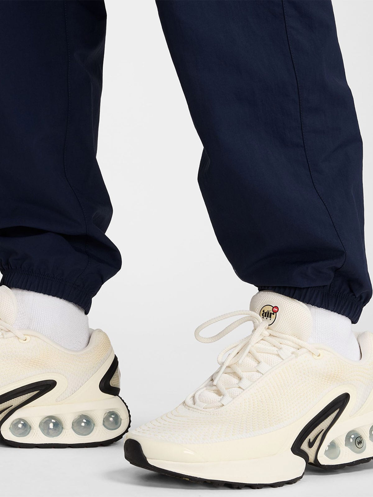 PANTALÓN DE BUZO HOMBRE NIKE HJ1990 AZUL CLUB - 6