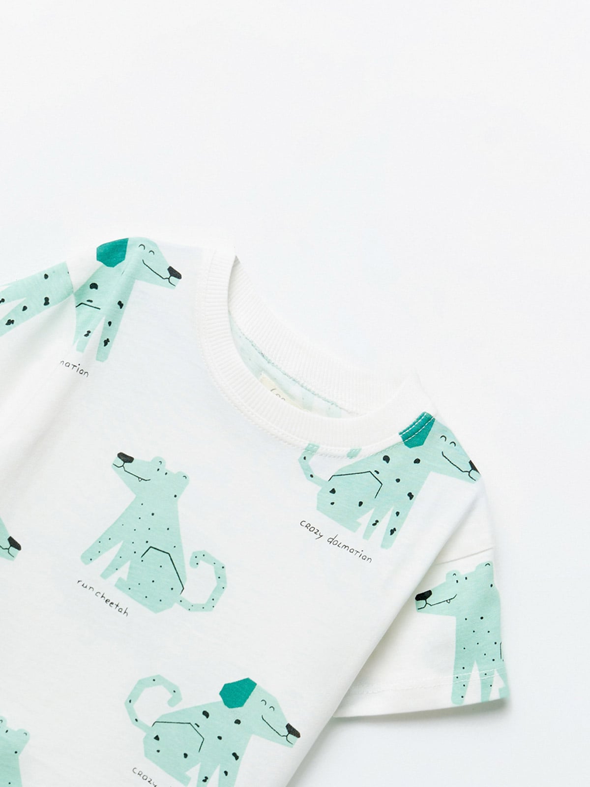 POLERA MANGA CORTA ALGODÓN NIÑO SFERA BLANCO ESTAMPADO PERROS - 2