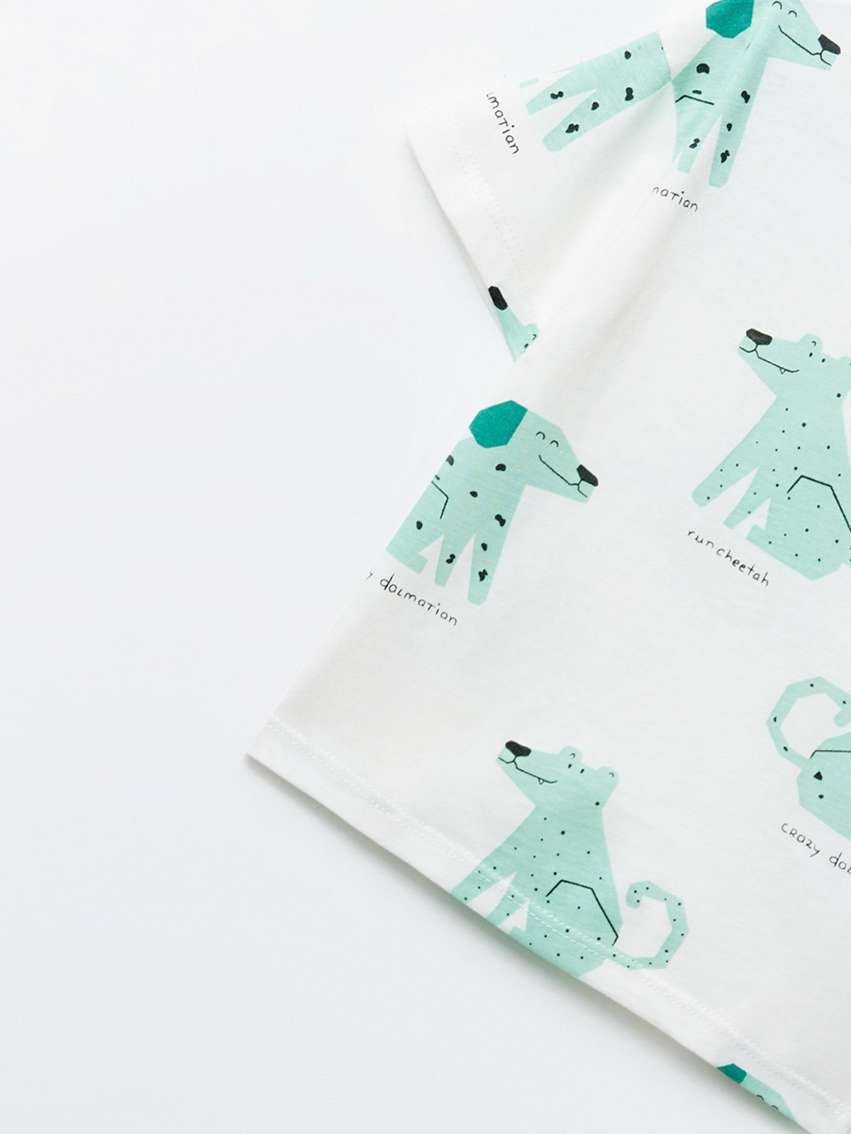 POLERA MANGA CORTA ALGODÓN NIÑO SFERA BLANCO ESTAMPADO PERROS - 3