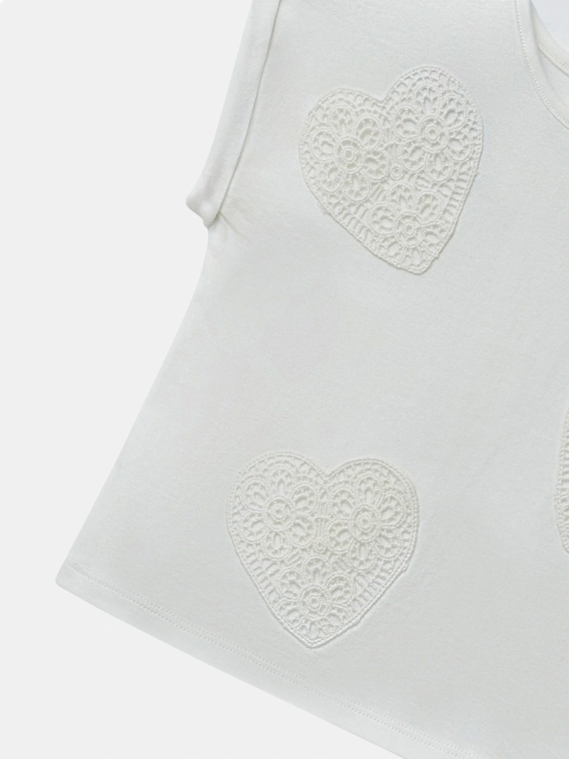 POLERA MANGA CORTA ALGODÓN NIÑA SFERA BLANCO PARCHES CORAZÓN ESPALDA CRUZADA - 3