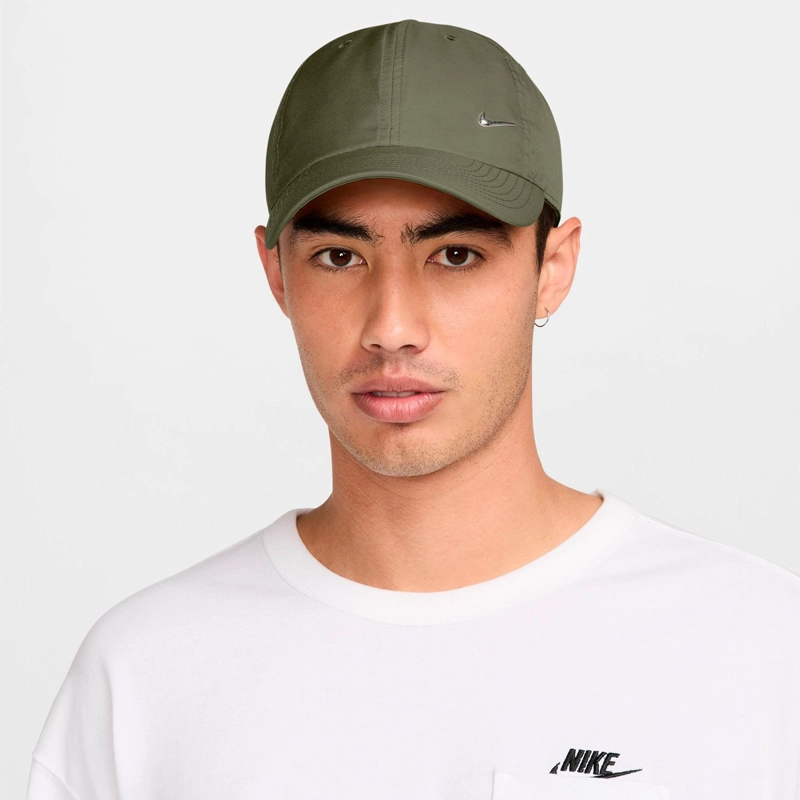 GORRA NIKE CLUB VERDE OLIVA