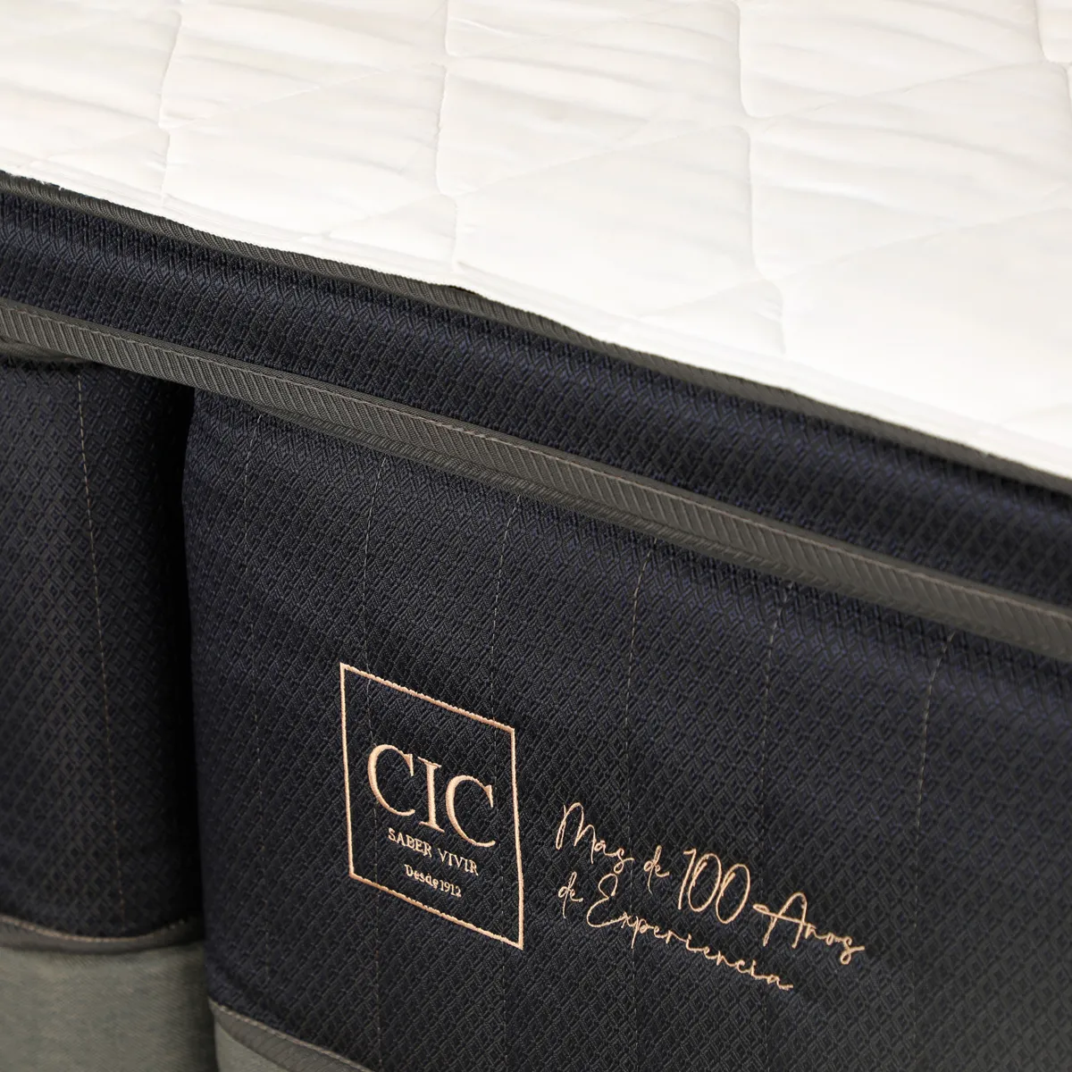 CAMA CIC DUPLEX EUROPEA 1 PLAZA + TOPPER + CUBRE COLCHÓN PREMIUM - 4