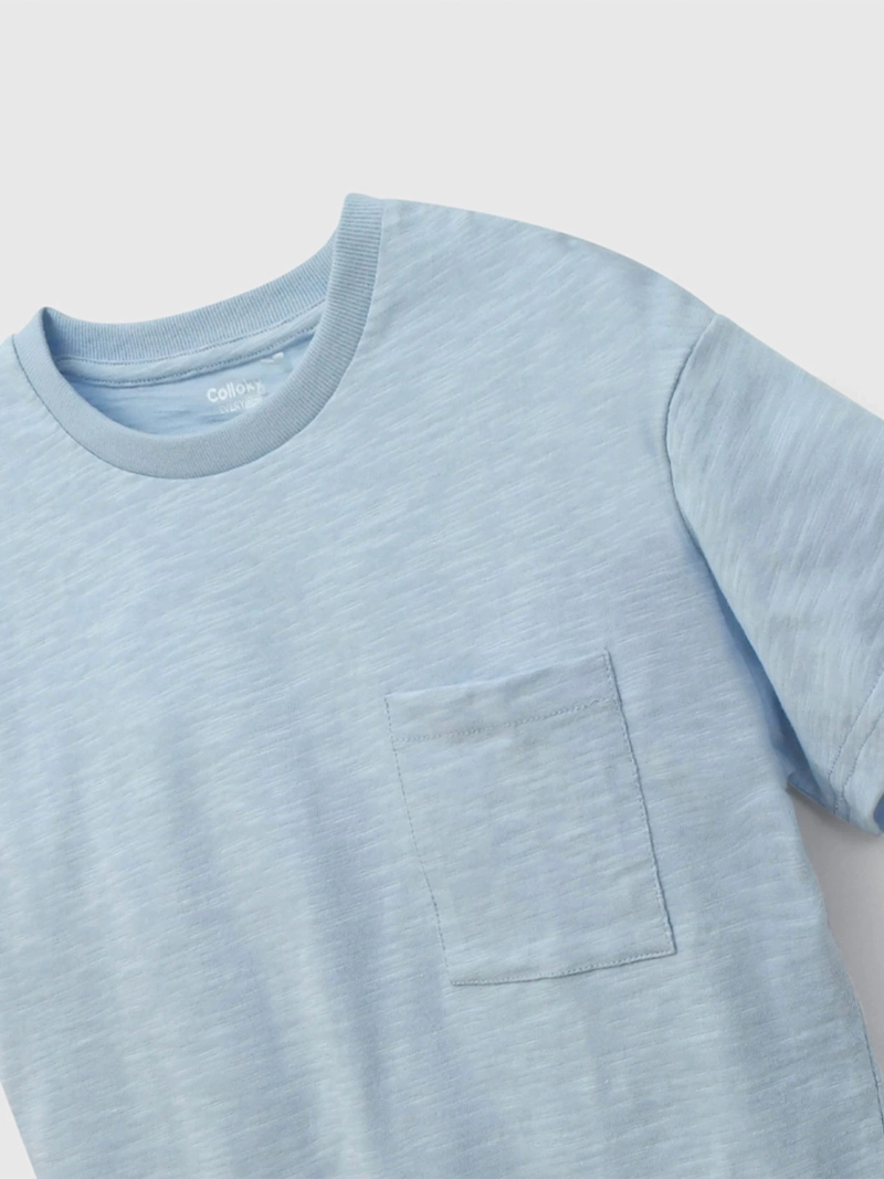 POLERA MANGA CORTA NIÑO COLLOKY POCKET CELESTE  - 3
