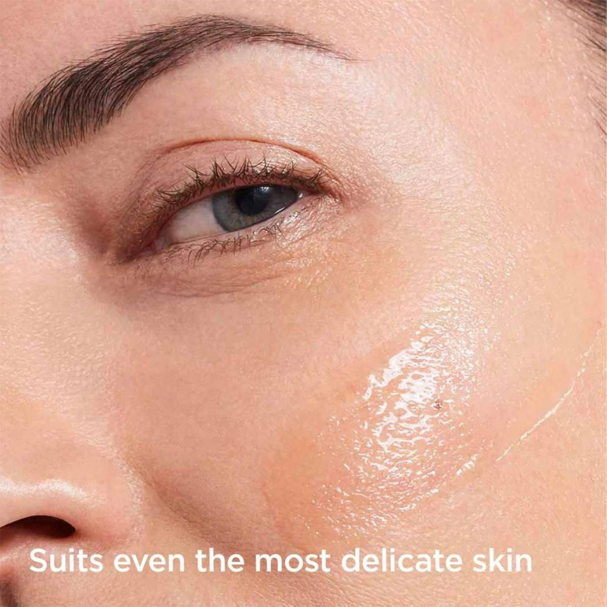 LOCIÓN SERÚM CLARINS BRIGHT PLUS ADVANCE ESSENCE 150ML - 2
