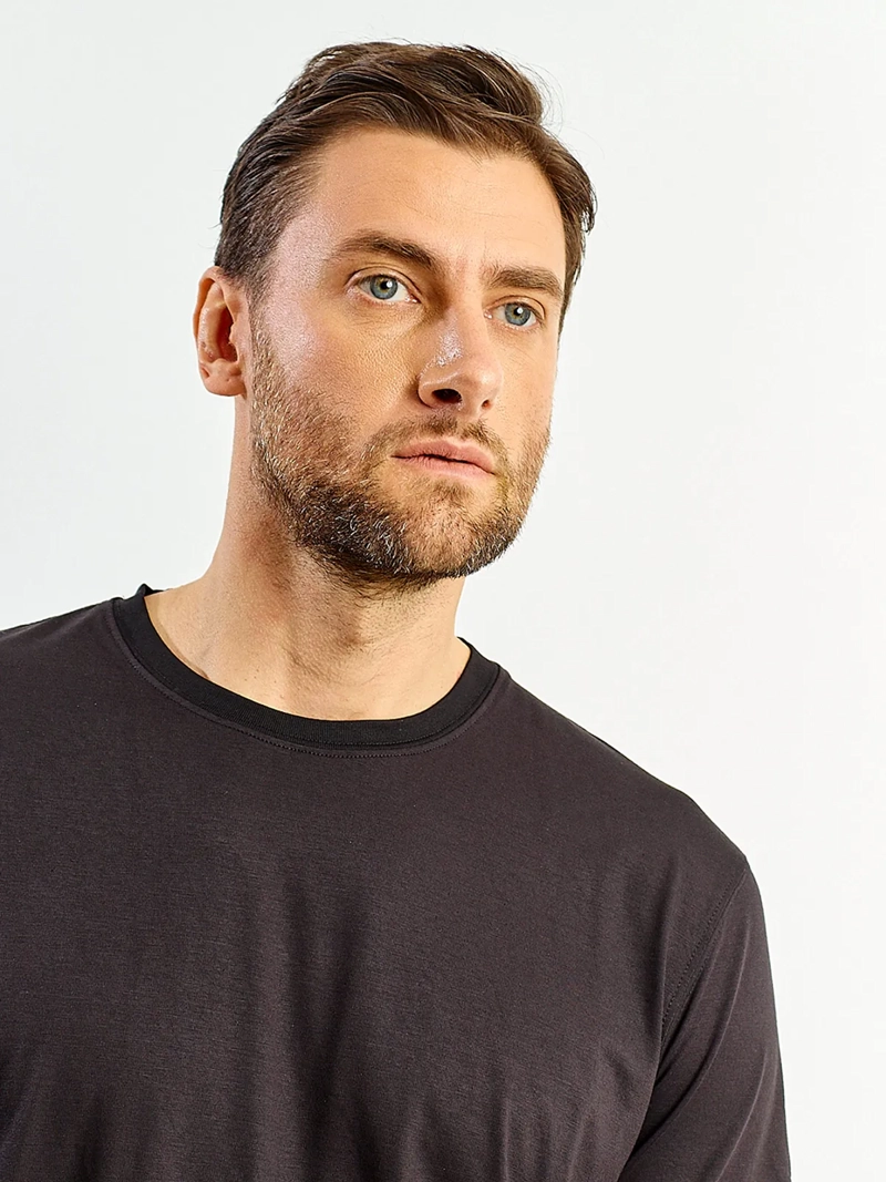 POLERA HOMBRE SPAVALDI CUELLO REDONDO MANGA CORTA - 3