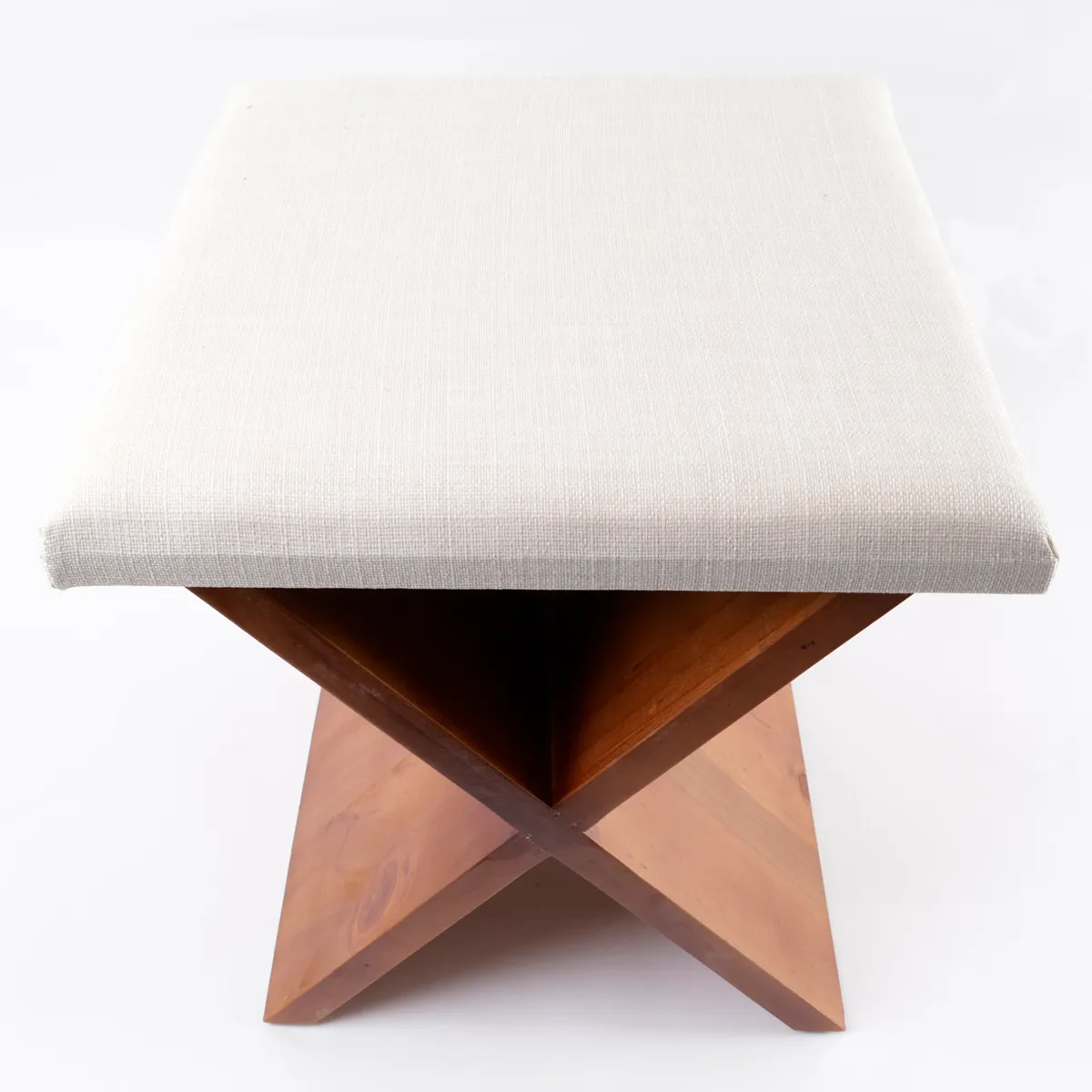 PUFF MAISON LINETT CRUZ MADERA - 6