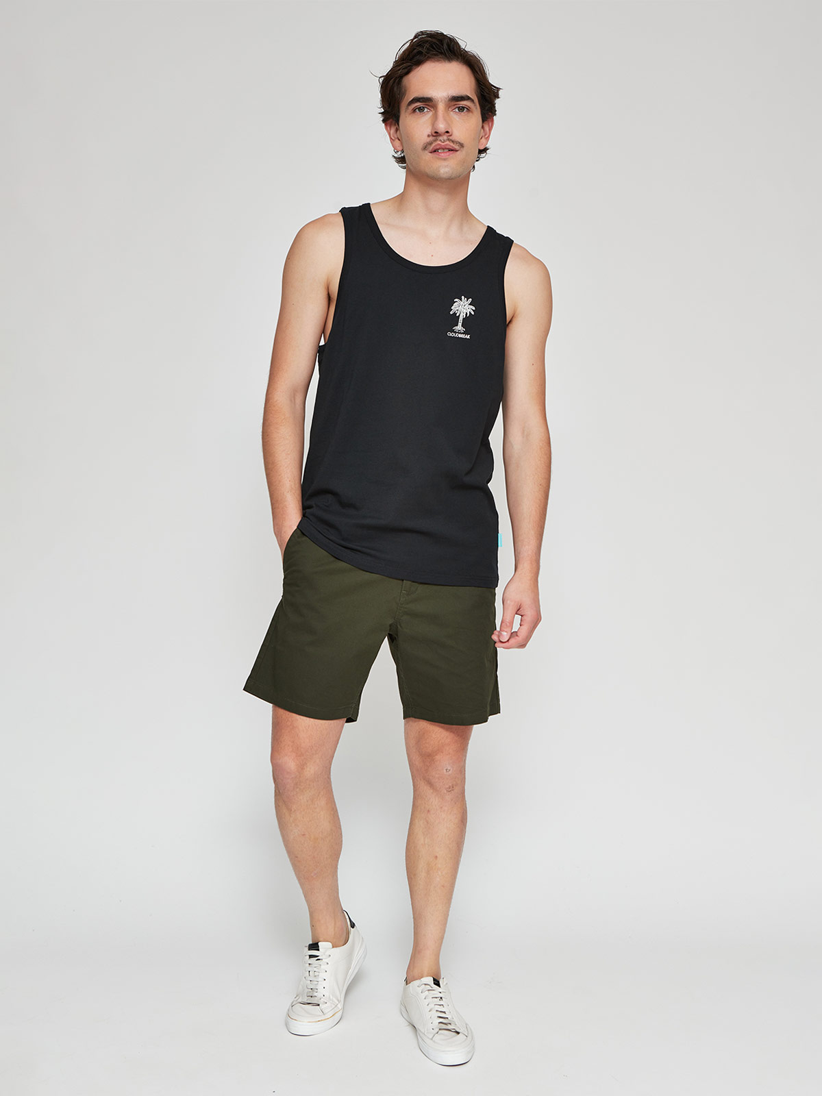 POLERA HOMBRE CLOUDBREAK ALGODÓN SIN MANGAS PRINT - 4