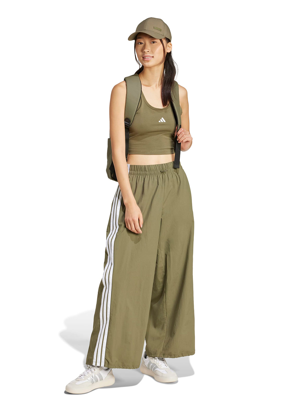 PANTALÓN DE BUZO MUJER ADIDAS ESSENTIALS 3 TIRAS LIFESTYLE PARACHUTE - 5