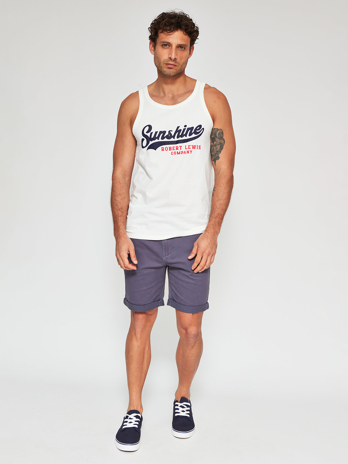POLERA HOMBRE ROBERT LEWIS ALGODÓN SIN MANGAS GRÁFICA - 4