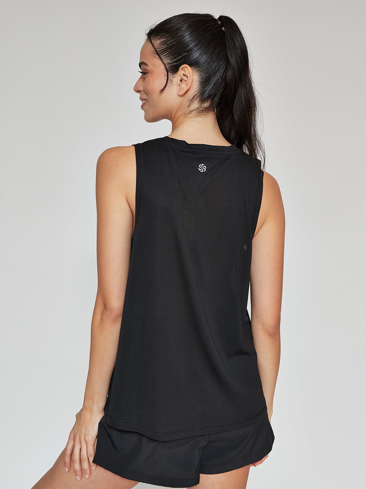 POLERA SIN MANGAS MUJER REVUP ELBI - 2
