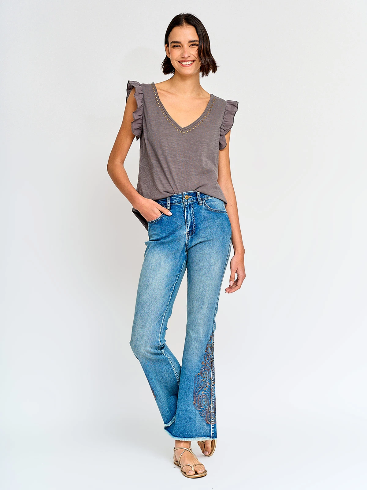 POLERA MUJER TATIENNE ALGODÓN MANGA VUELO TACHAS - 4