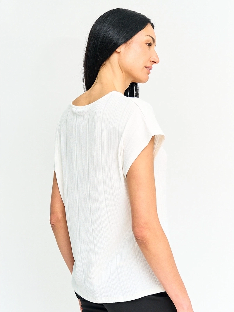 POLERA MUJER CACHAREL MANGA CORTA TEXTURADA - 2