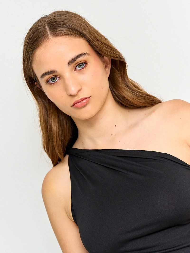 POLERA MUJER INDEX UN HOMBRO - 3