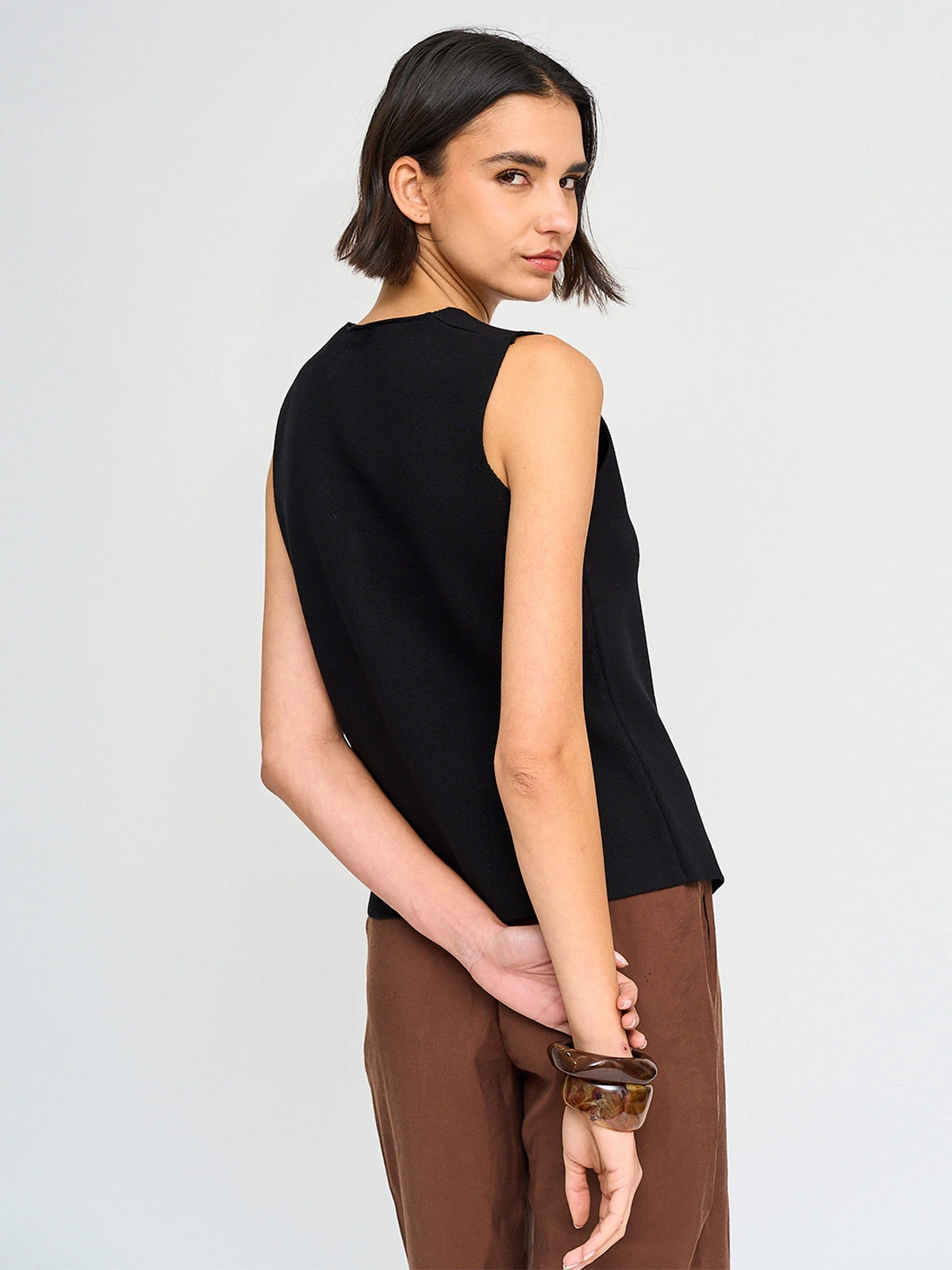 SWEATER MUJER CACHAREL SIN MANGAS BOTONES - 2