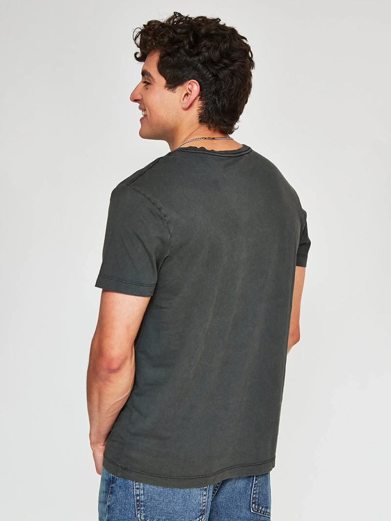 POLERA HOMBRE BARBADOS ALGODÓN IRON MAIDEN - 2