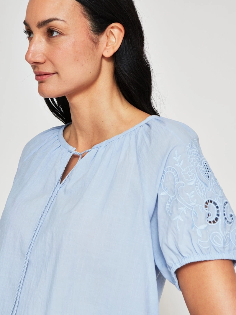 BLUSA MUJER AZIZ ALGODÓN MANGA CORTA BORDADA - 3