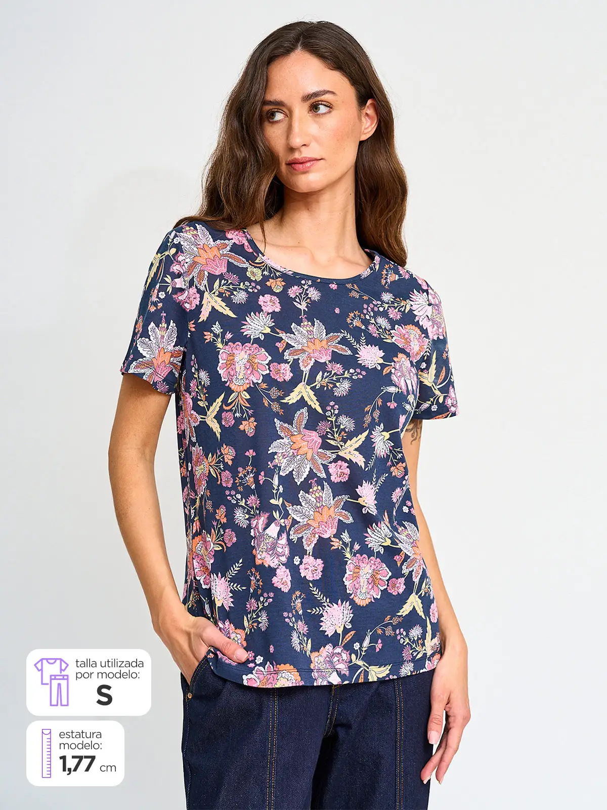 POLERA MUJER AZIZ MANGA CORTA ESTAMPADA