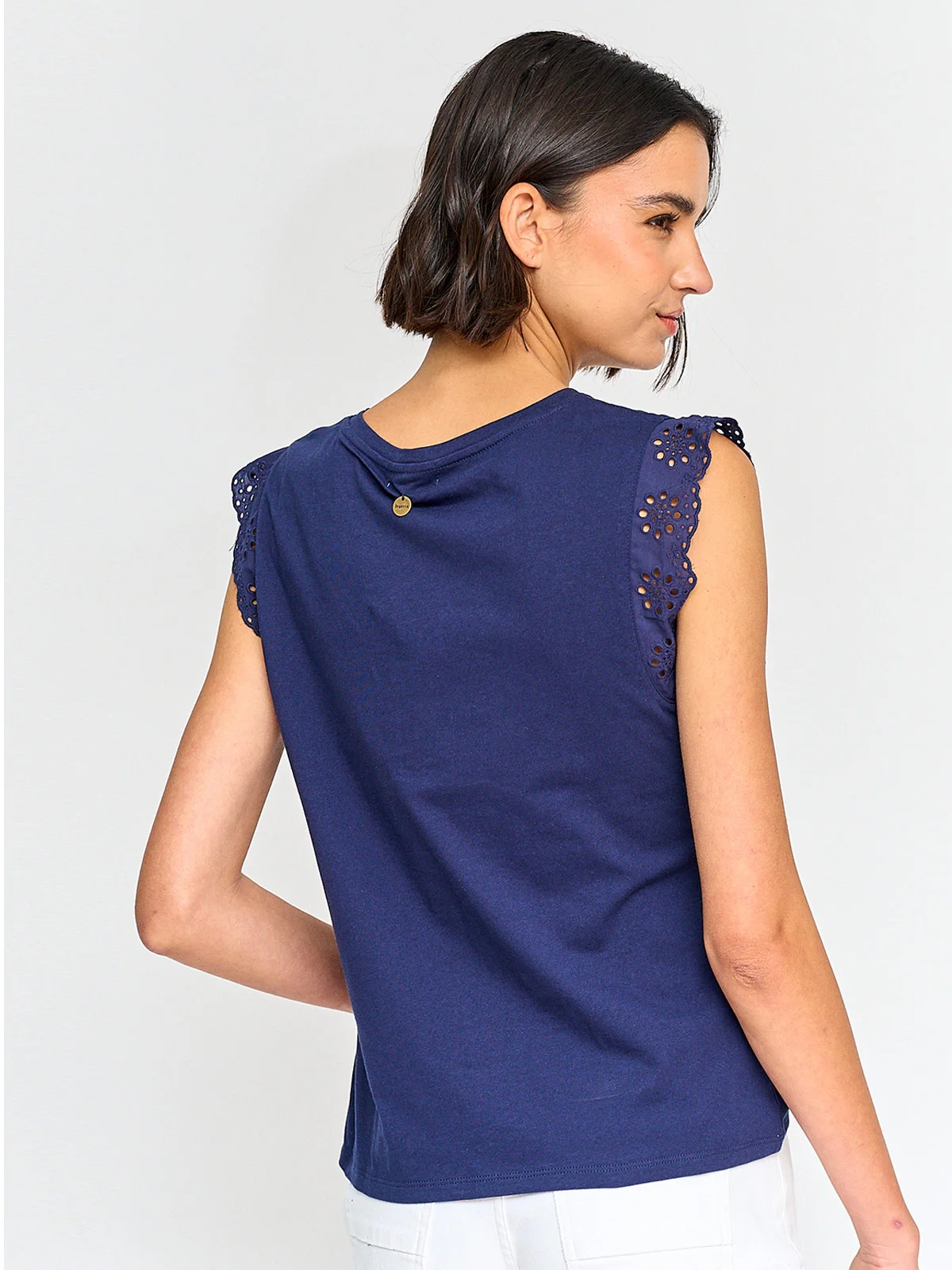POLERA MUJER REGATTA ALGODÓN MANGA CORTA BRODERIE - 2