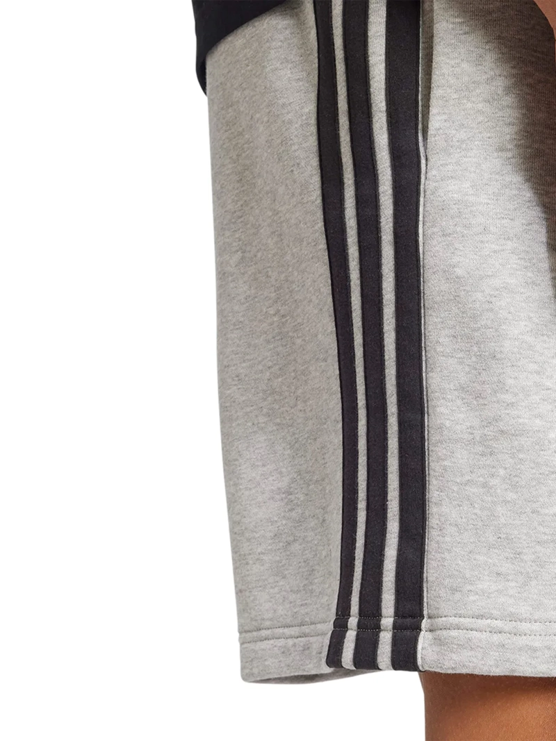 SHORT HOMBRE ADIDAS JE6419 GRIS ESSENTIAL 3 BANDAS - 5