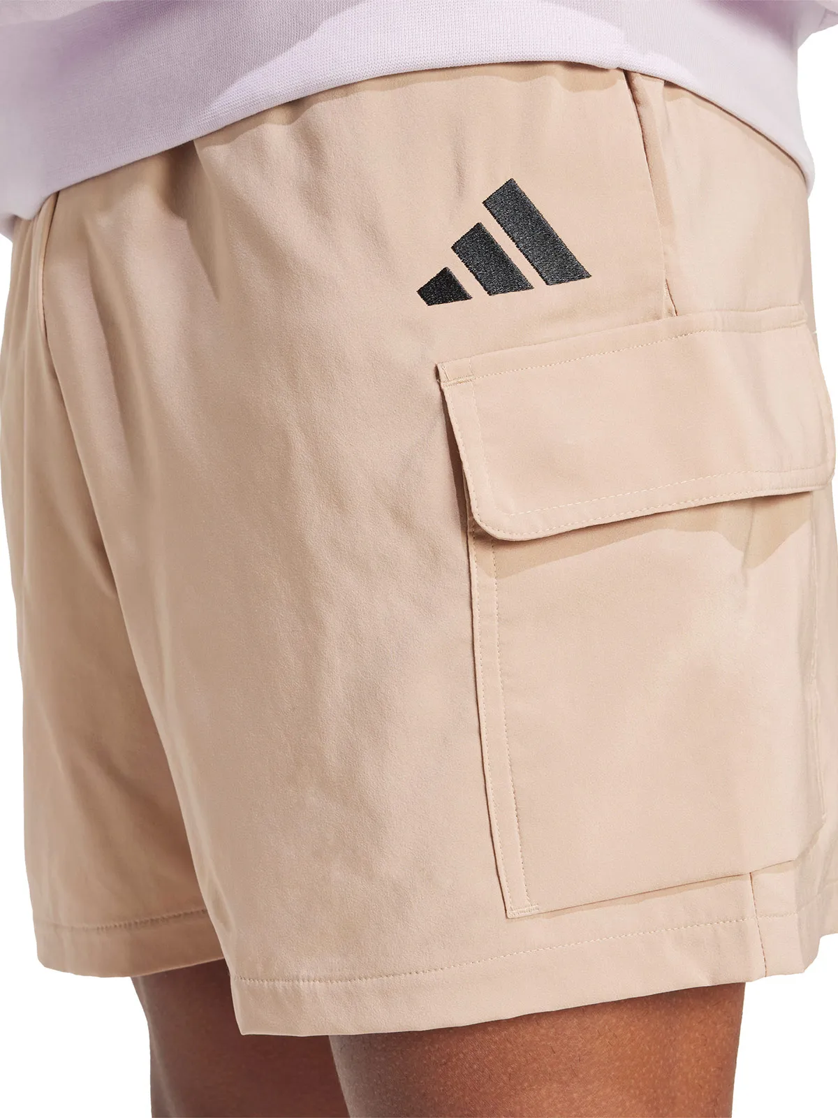 SHORT HOMBRE ADIDAS ESSENTIALS CON DISEÑO CARGO CHELSEA - 5