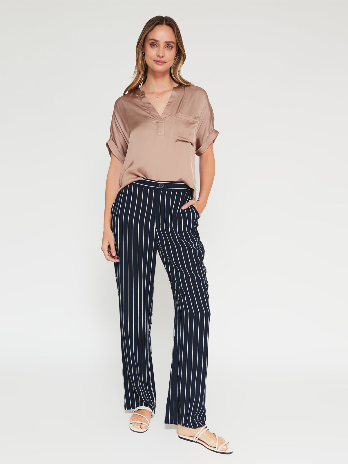 PANTALÓN MUJER REGATTA CULOTTE - 4