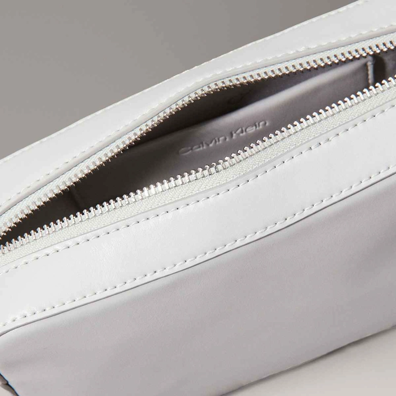 CARTERA CALVIN KLEIN K60K612555PDE - 4
