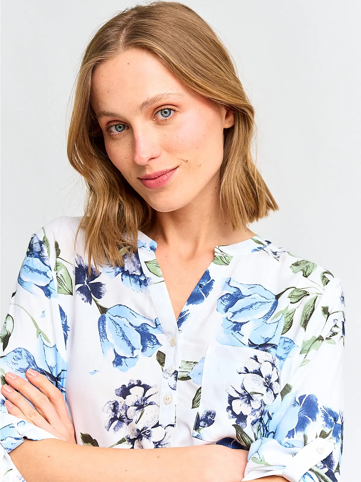 BLUSA MUJER AZIZ CUELLO MAO MANGA 3/4 ESTAMPADA - 3